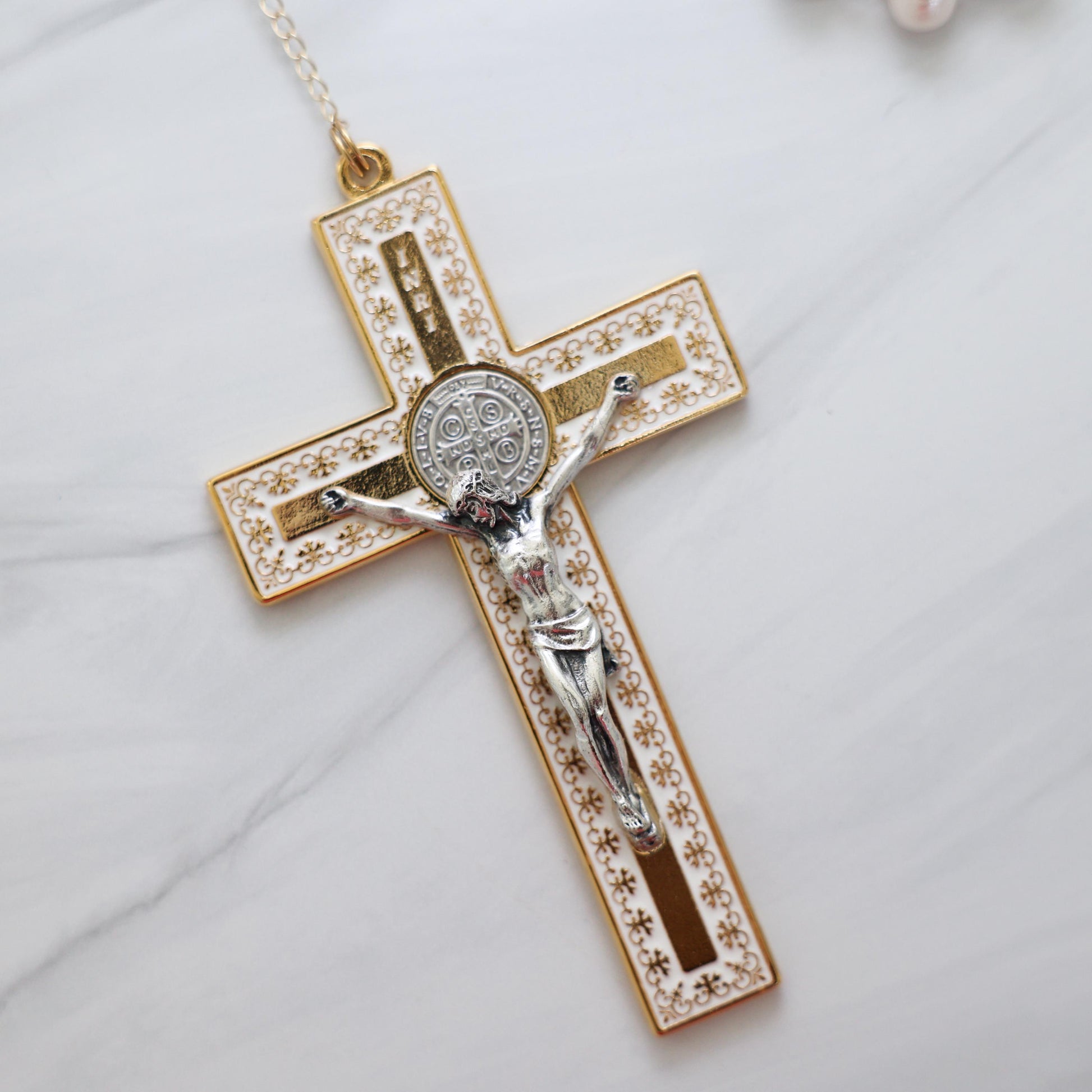 wedding lasso rosary featuring a gold and silver cross with intricate detailing, perfect for Catholic ceremonies.
